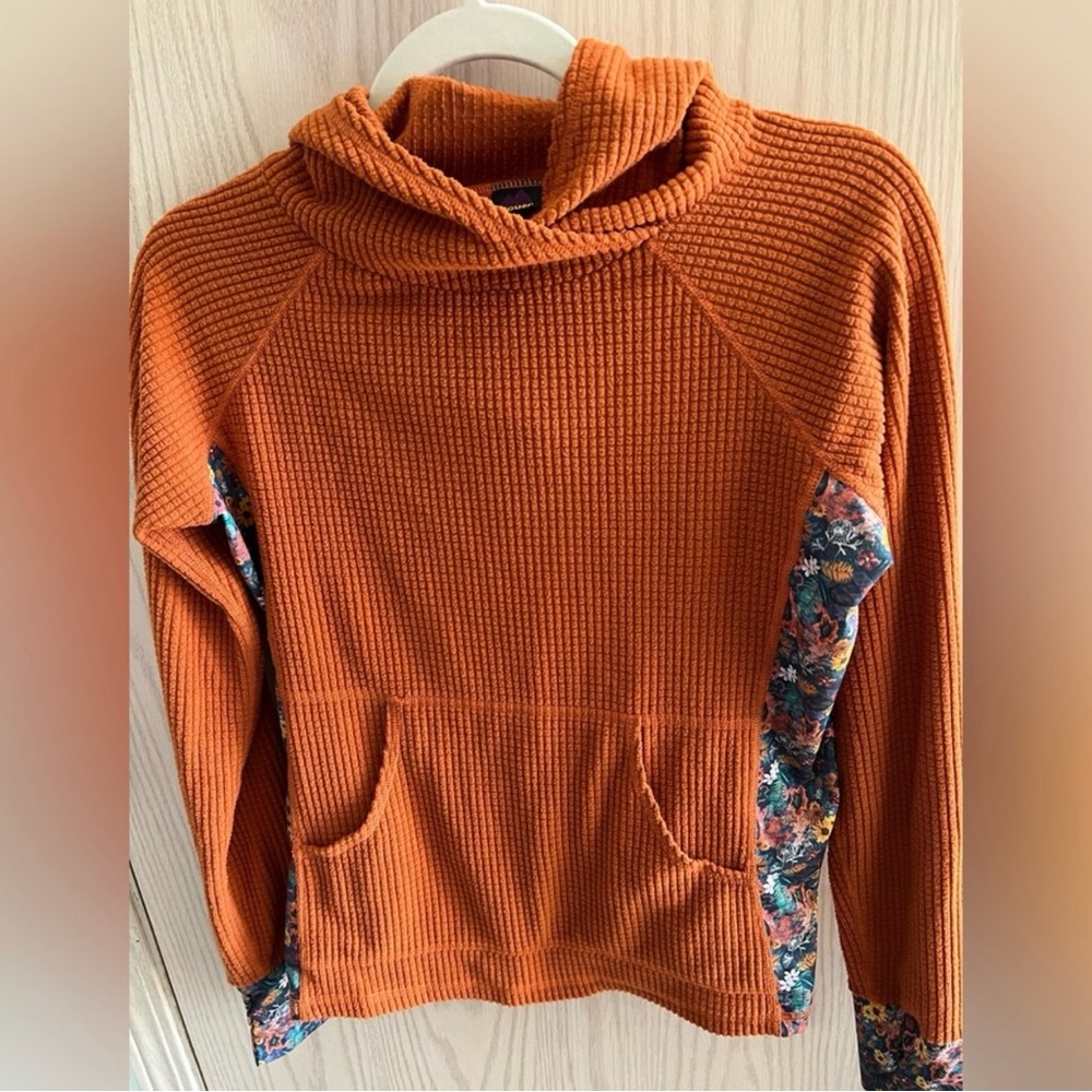 Youer Climb On Hoodie Size Small